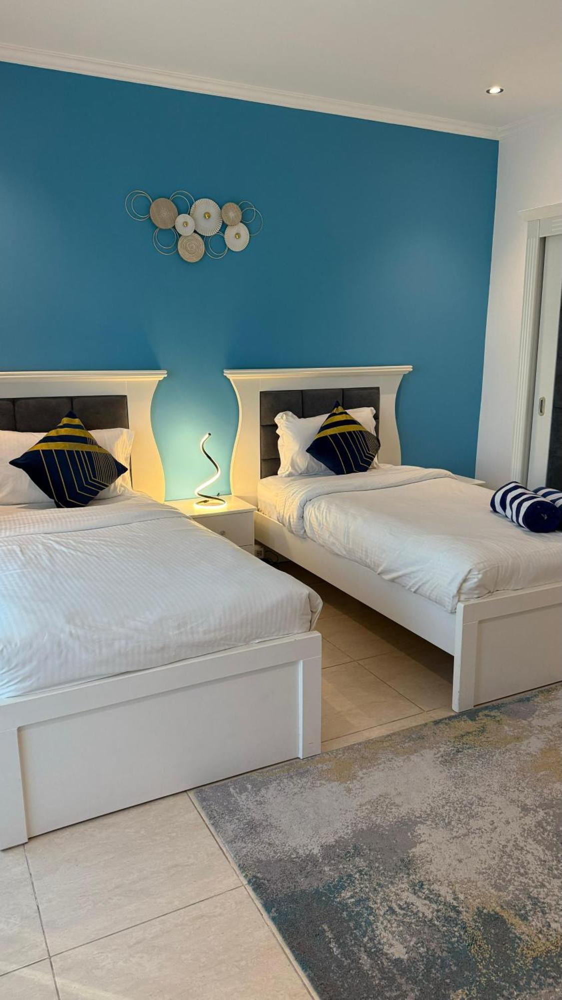 Premium Dubai Marina Two Bedroom Apartments With Sea View - Family Only Zewnętrze zdjęcie